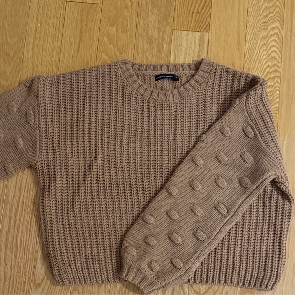 Moon & Madison Textured Tan Sweater